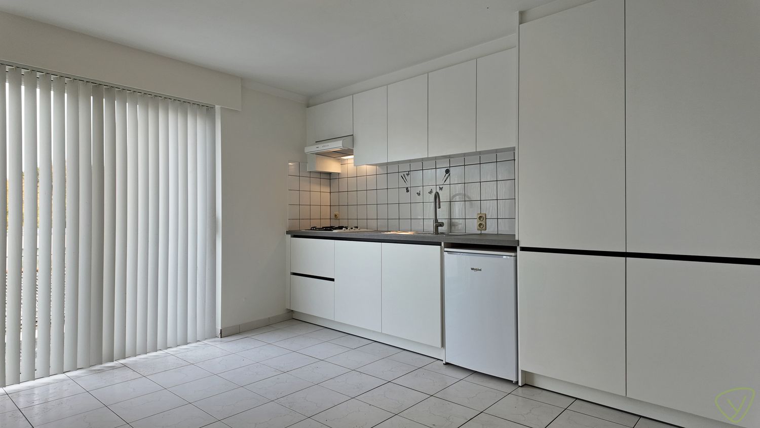 Gezellig en energiezuinig appartement met terras in centrum Eeklo! foto 7