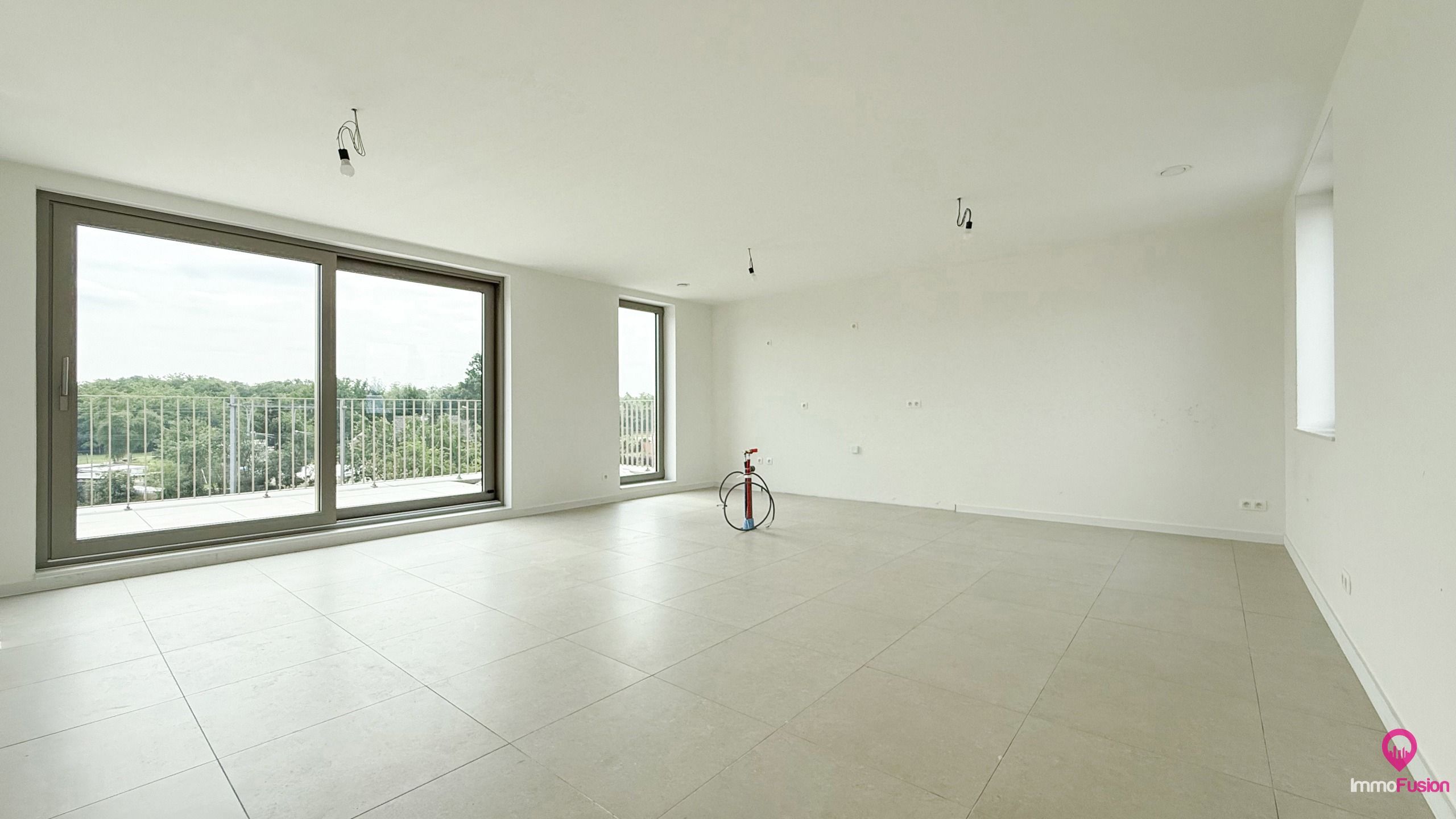 Prachtig penthouse met 1 slaapkamer en fenomenaal uitzicht!  foto 2