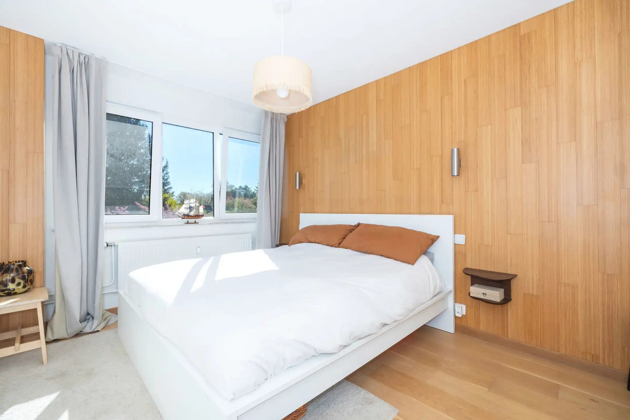Gerenoveerd appartement met vrij uitzicht op het park foto 18