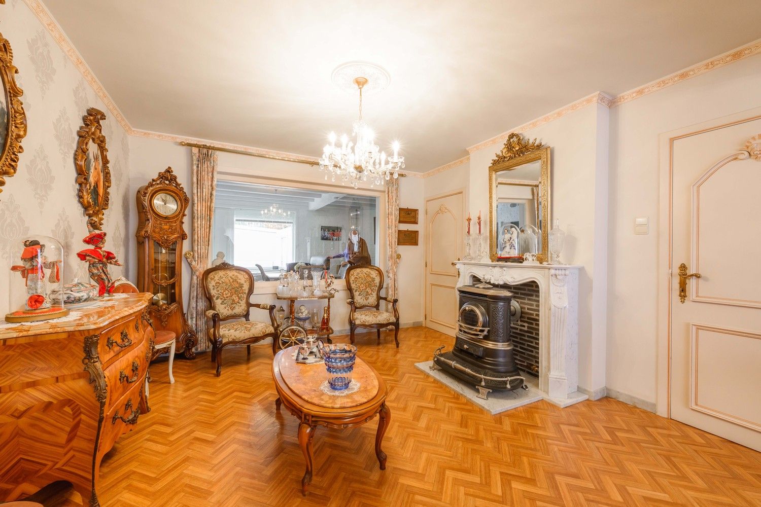 Halfopen woning te Meulebeke. foto 3