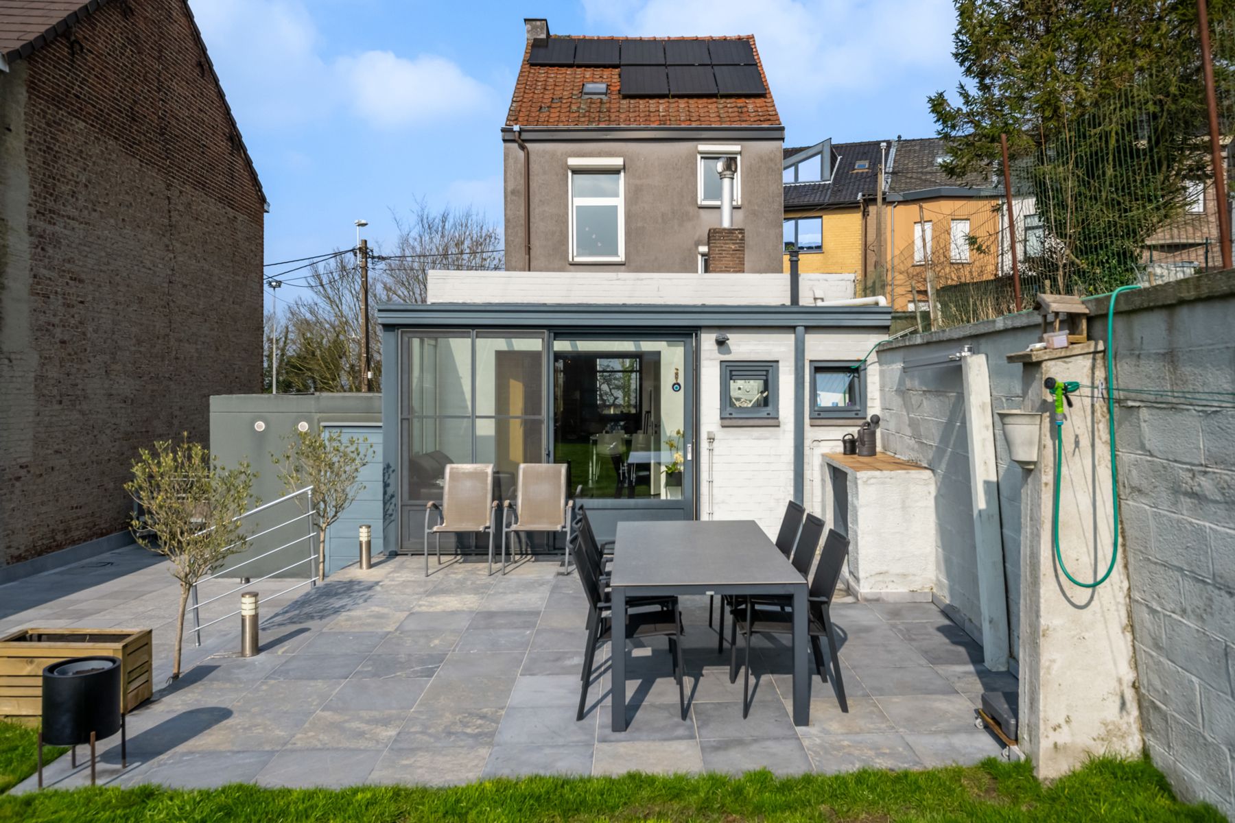 VERKOCHT Rustig gelegen gezinswoning met 3 slaapkamers +tuin foto 22