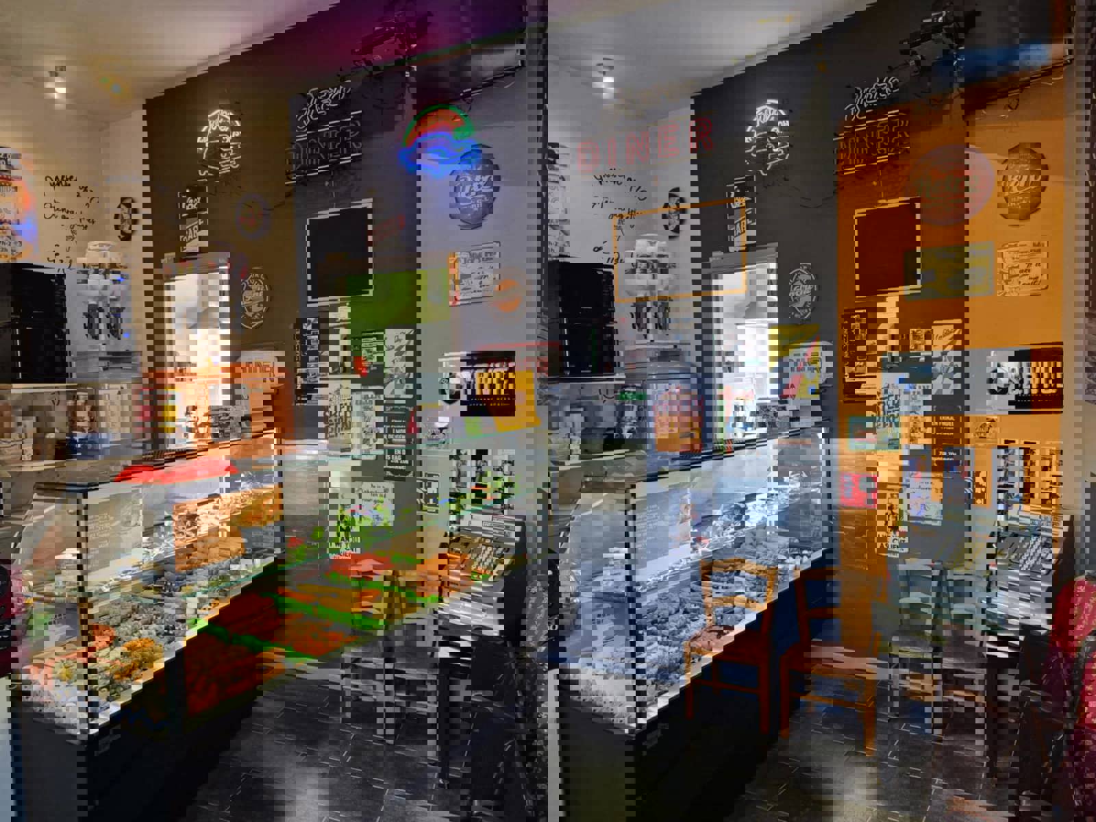 Handelszaak met triplex appartement - Impedorp foto 3