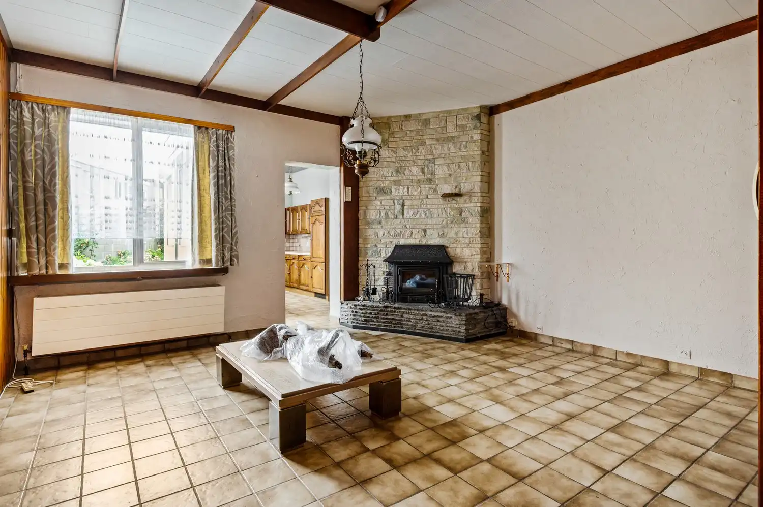 Charmante doch te renoveren woning met 2-3 slk, garage, tuin en veel potentieel vlakbij Rivierenhof! foto 5