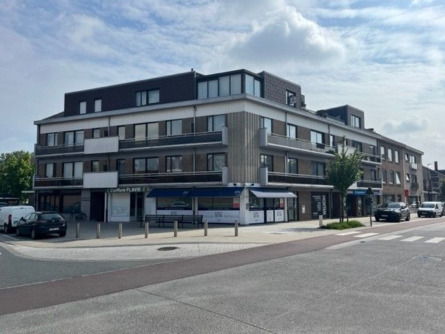 ZEER GOED VERHUURD COMMERCIEEL HANDELSPAND VAN 114M² MET PRIVATE OPRIT EN TUIN foto 6