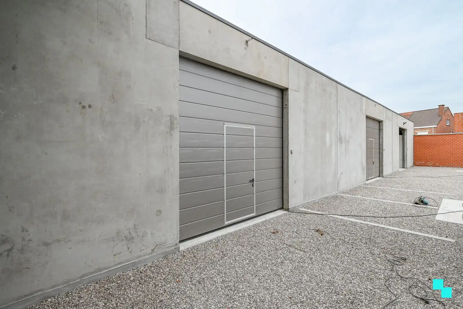 Industrieel-magazijn-logistiek te huur Krekelstraat 223/C - 8870 Izegem
