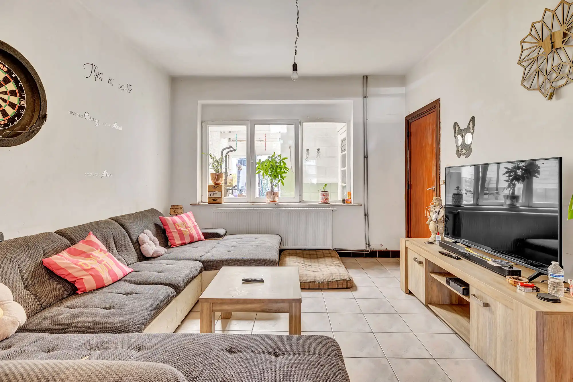 Rustig gelegen ruime woning met goed EPC foto 3