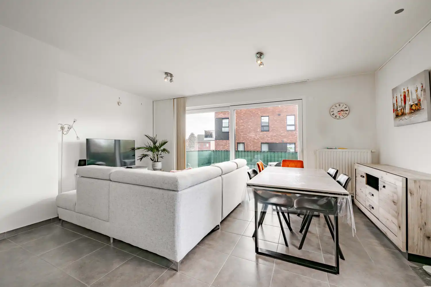 Appartement te Izegem. foto 6