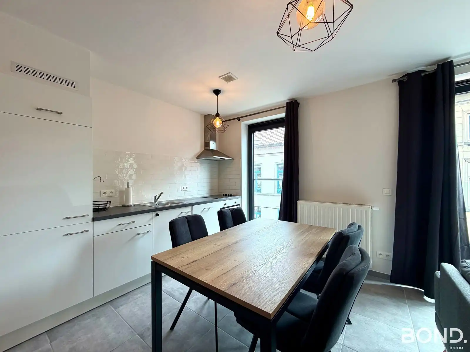 Gemeubeld appartement met 1 slaapkamer op toplocatie!  foto 5
