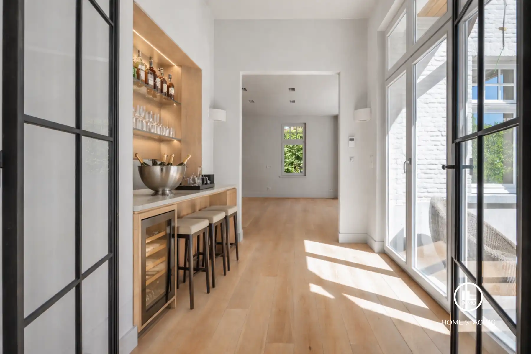 Magnifieke villa op 2.415 m² in residentiële wijk foto 13