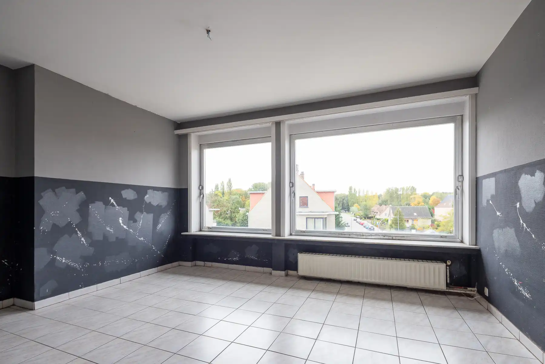 Te renoveren appartement met twee slaapkamers foto 13