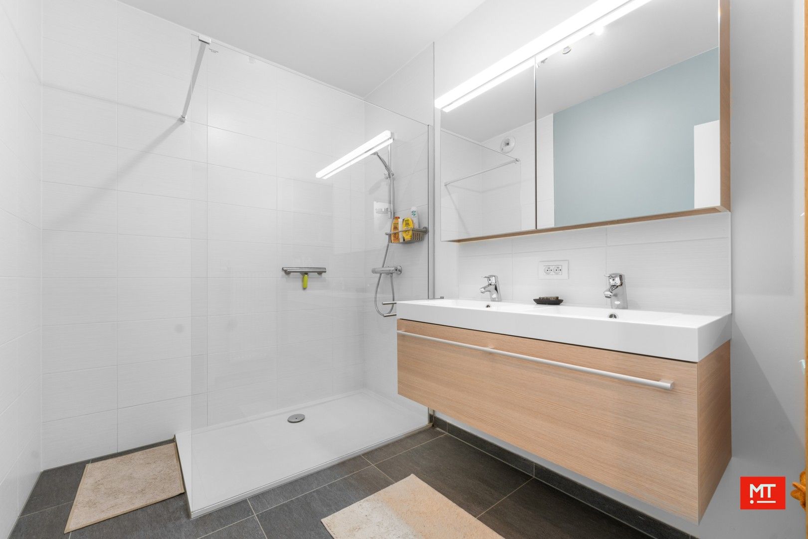 Appartement te koop foto 11