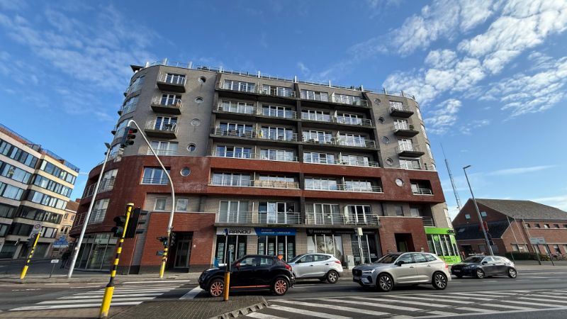 Centraal gelegen appartement met 3 slaapkamers en autostandplaats foto 2