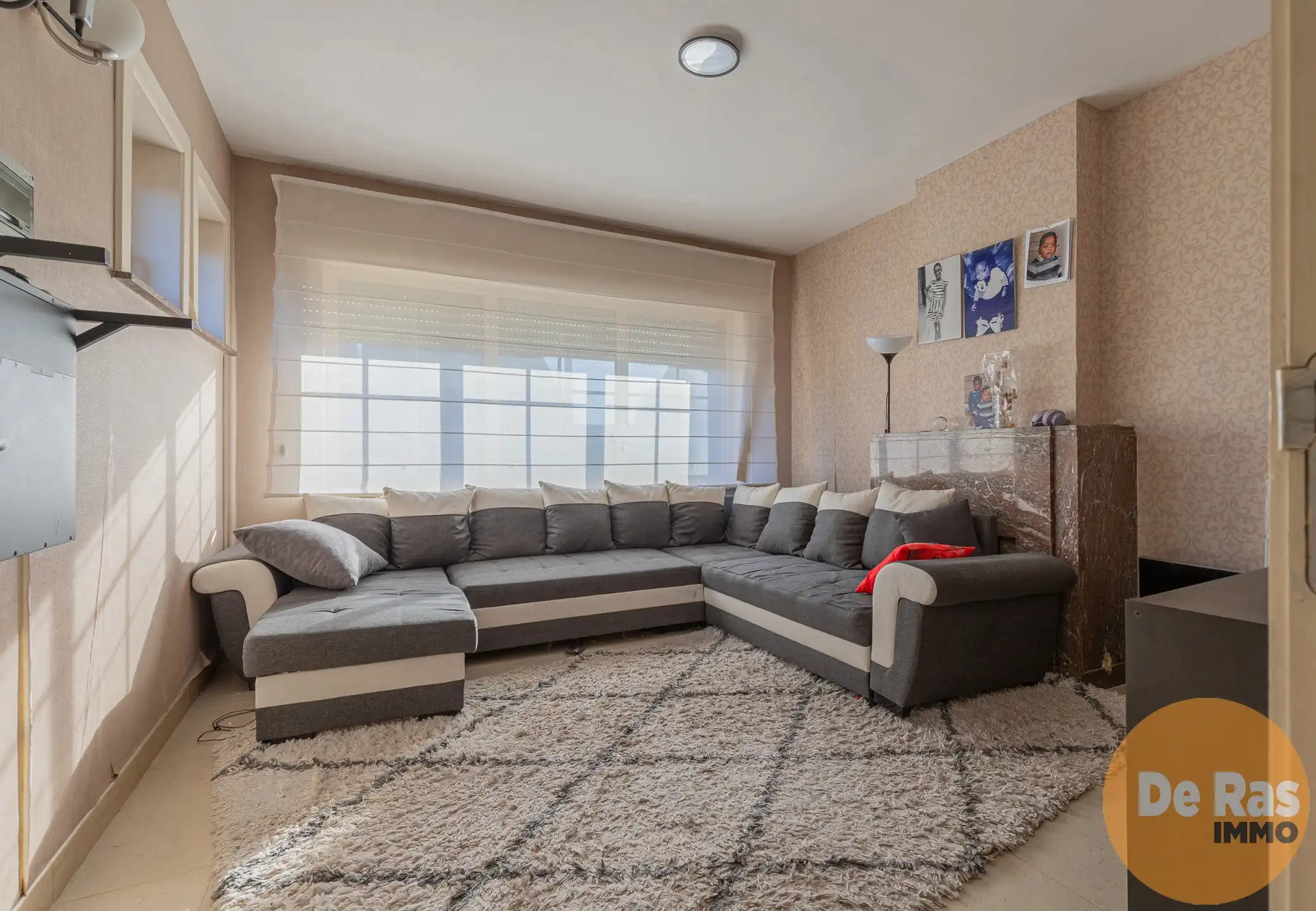 DENDERLEEUW - Ruime woning met 4 slpks, bureau en koer foto 3