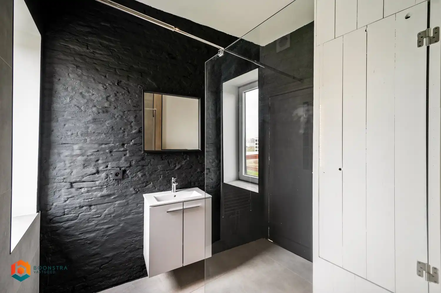 Karaktervol gerenoveerd app met 2 slpkrs in Hoboken foto 13