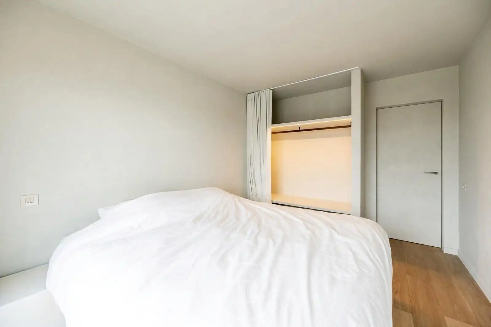 Stijlvol gerenoveerd appartement met zijdelings zeezicht te Koksijde! foto 10
