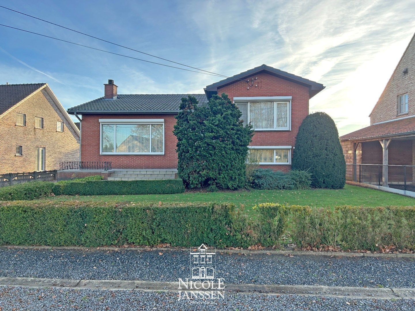 Verzorgde vrijstaande split-level woning foto 28