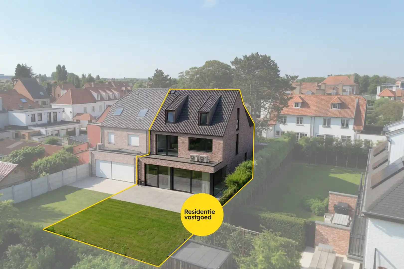 Exclusieve koppelvilla van 348 m² met 6 slaapkamers in rustige woonwijk foto 2