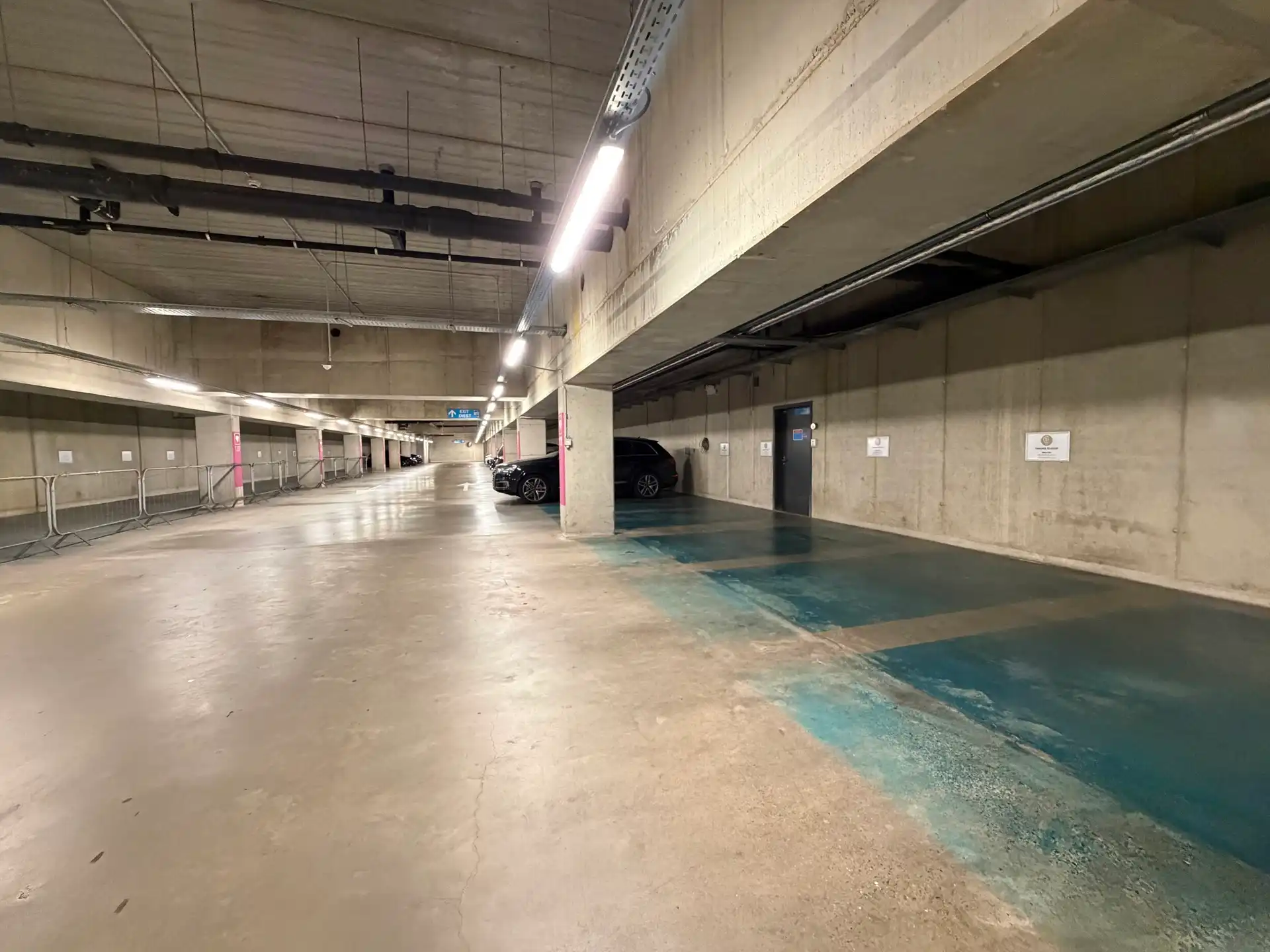 Ondergrondse parking aan het station van Leuven foto 5
