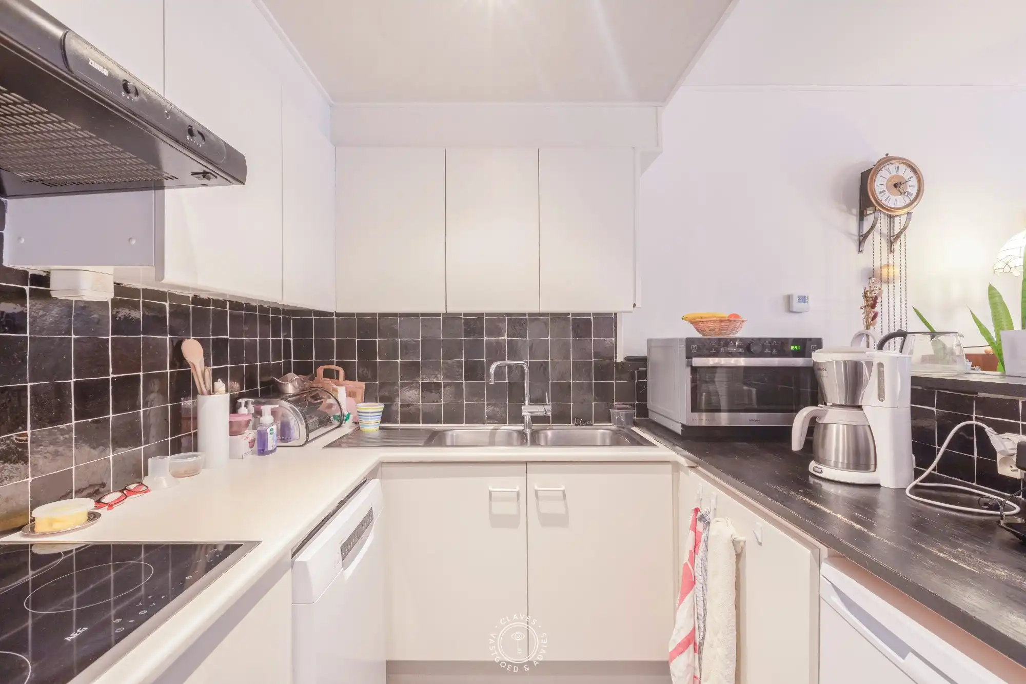 Ruim 3-slaapkamerappartement op interessante centrale ligging in Sint-Niklaas foto 7