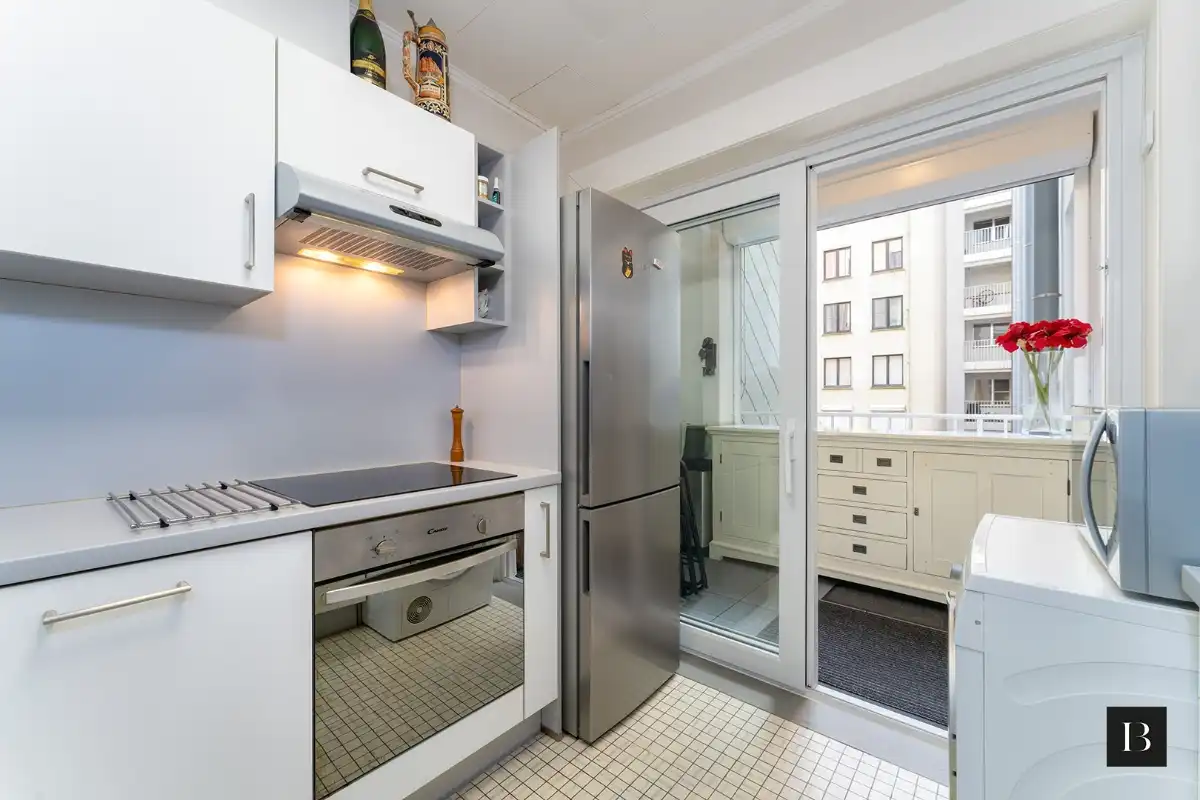 Ruim appartement op 1ste verdieping met frontaal zeezicht foto 6