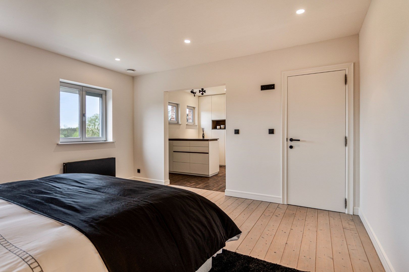 Ruim ingedeelde kwalitatieve villa op 12 are met adembenemd zicht op achterliggend groen. foto 23