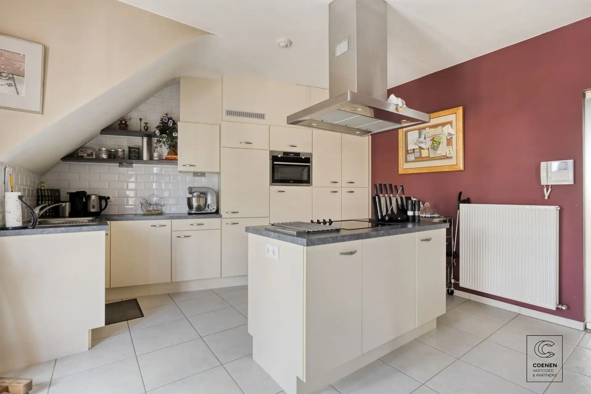 Instapklaar appartement met zonnig terras te Brecht! foto 3