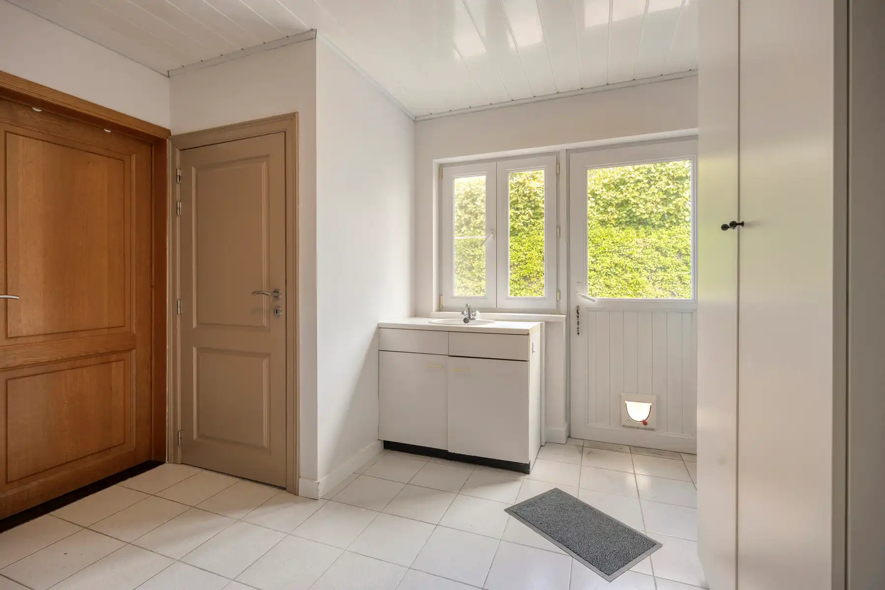 Karaktervolle, ruime woning met onderhoudsvriendelijke tuin foto 14
