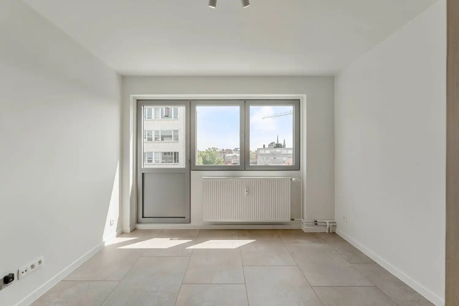 Totaalrenovatie! Centraal gelegen en hoogwaardig afgewerkt appartement met 1 slaapkamer en een terras te Leuven! foto 7