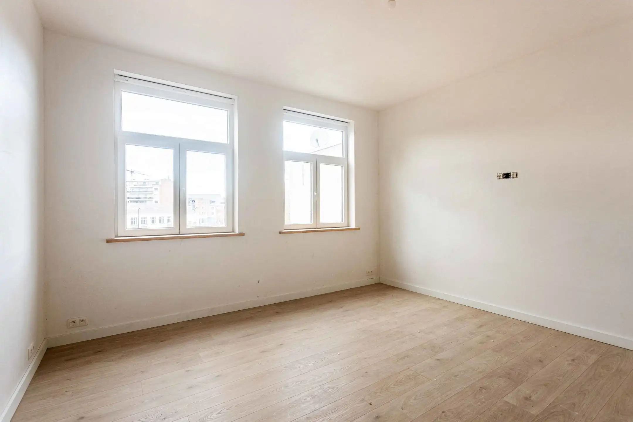 Ruime totaalrenovatie nabij centrum & station met stadstuin foto 10