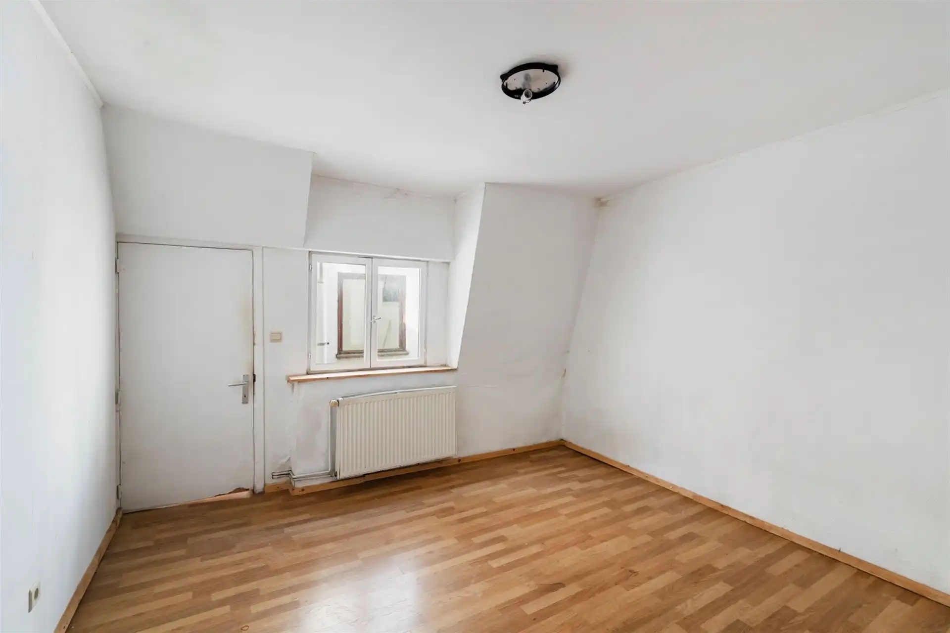 Opbrengsteigendom, in het hart van Doornik foto 13