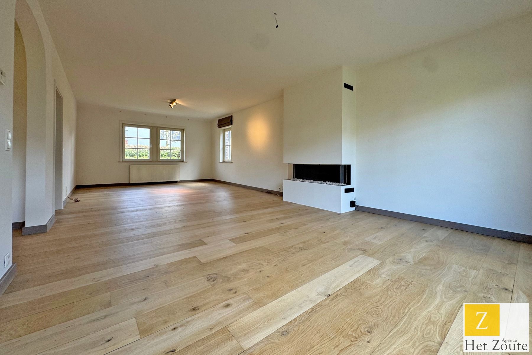 Opgefriste woning met tuin in het hartje van Ramskapelle foto 3