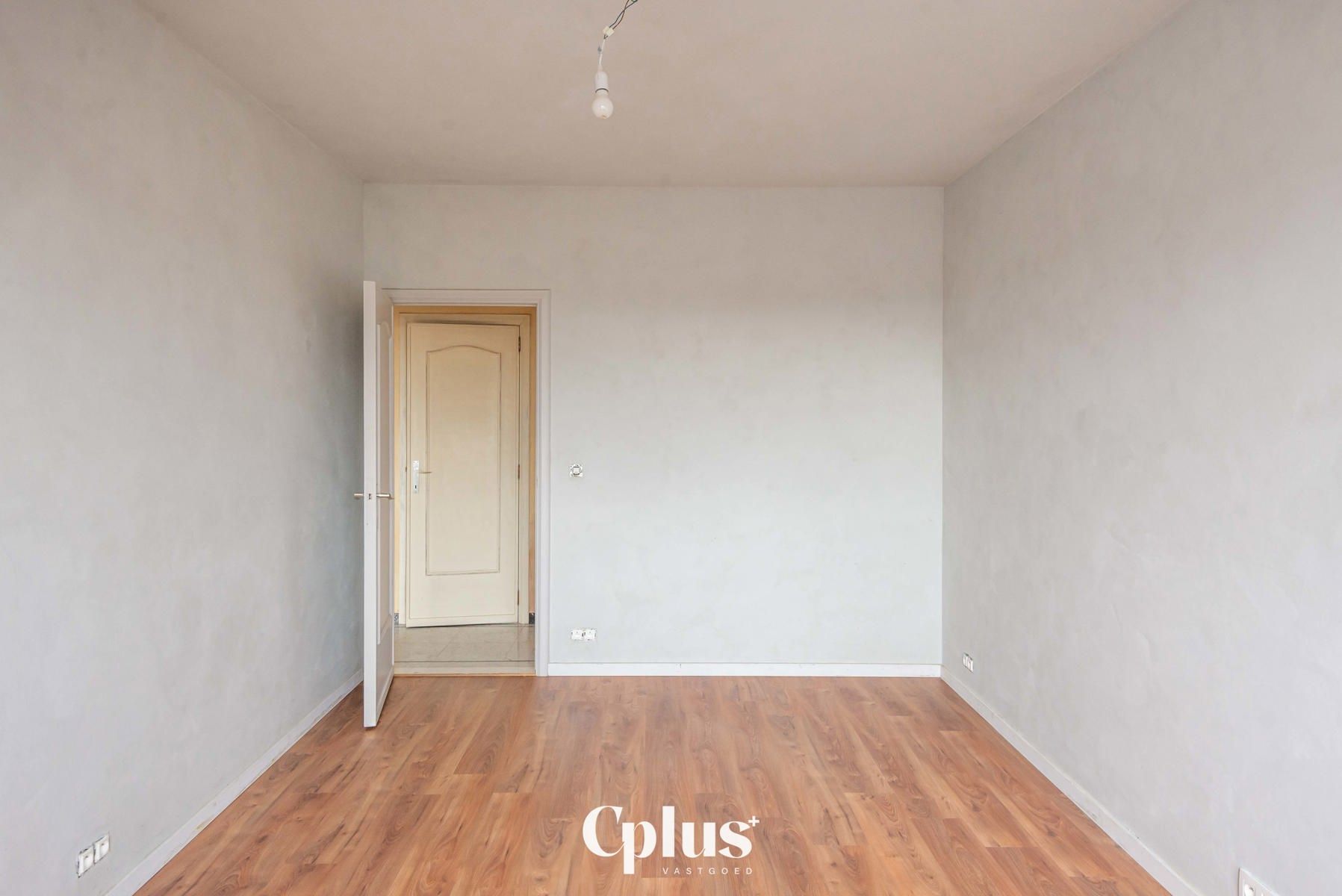 Ruim en lichtrijk appartement - Te huur foto 15