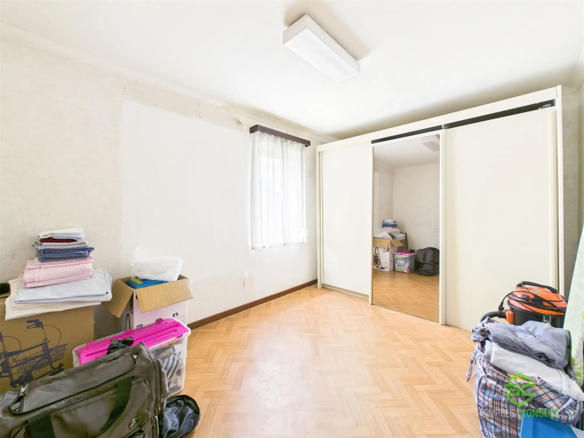 Zeer goed gelegen gezinswoning met 3 slpk! foto 16