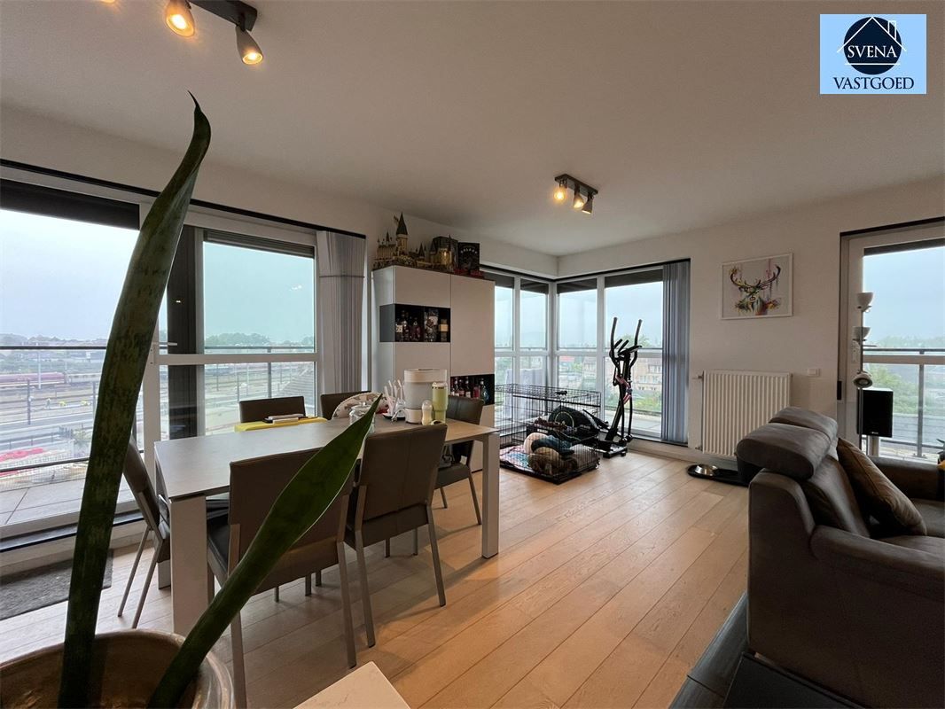 PRACHTIG APPARTEMENT MET 3 SLAAPKAMERS foto 2