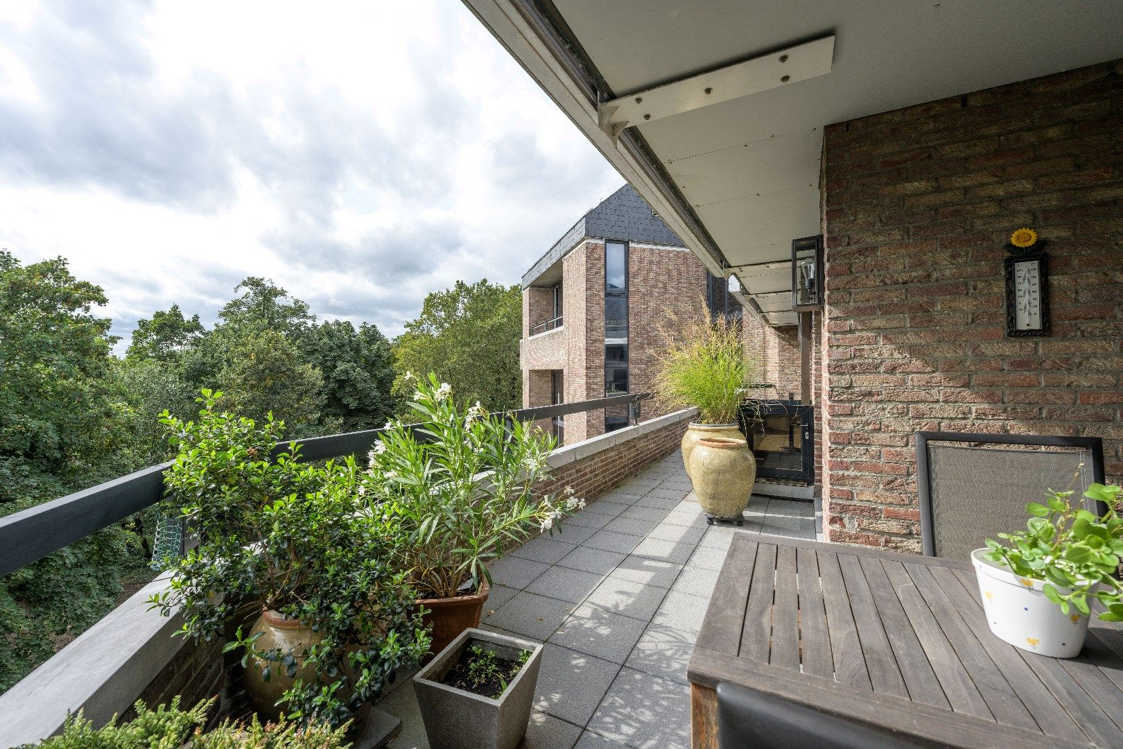 Uniek penthouse op een uitstekende locatie in Hasselt foto 19