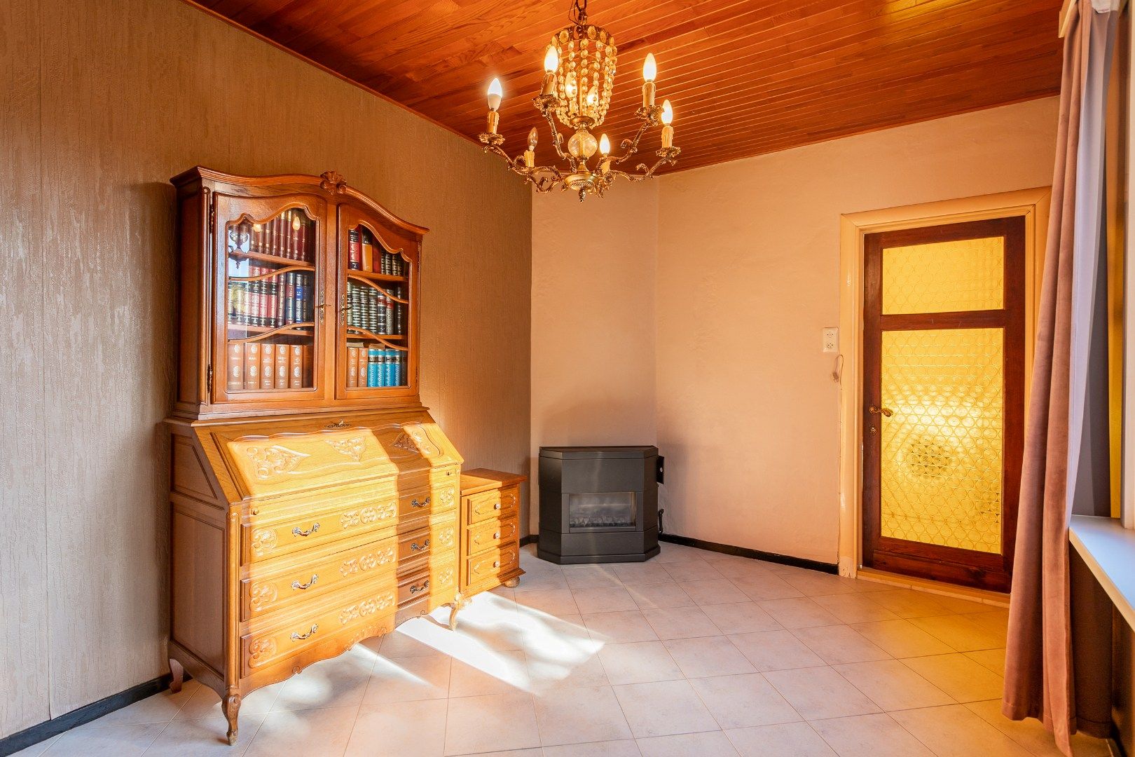 Goed onderhouden woning +-3are, met 2 à 3 slpk, garage en tuin. foto 18