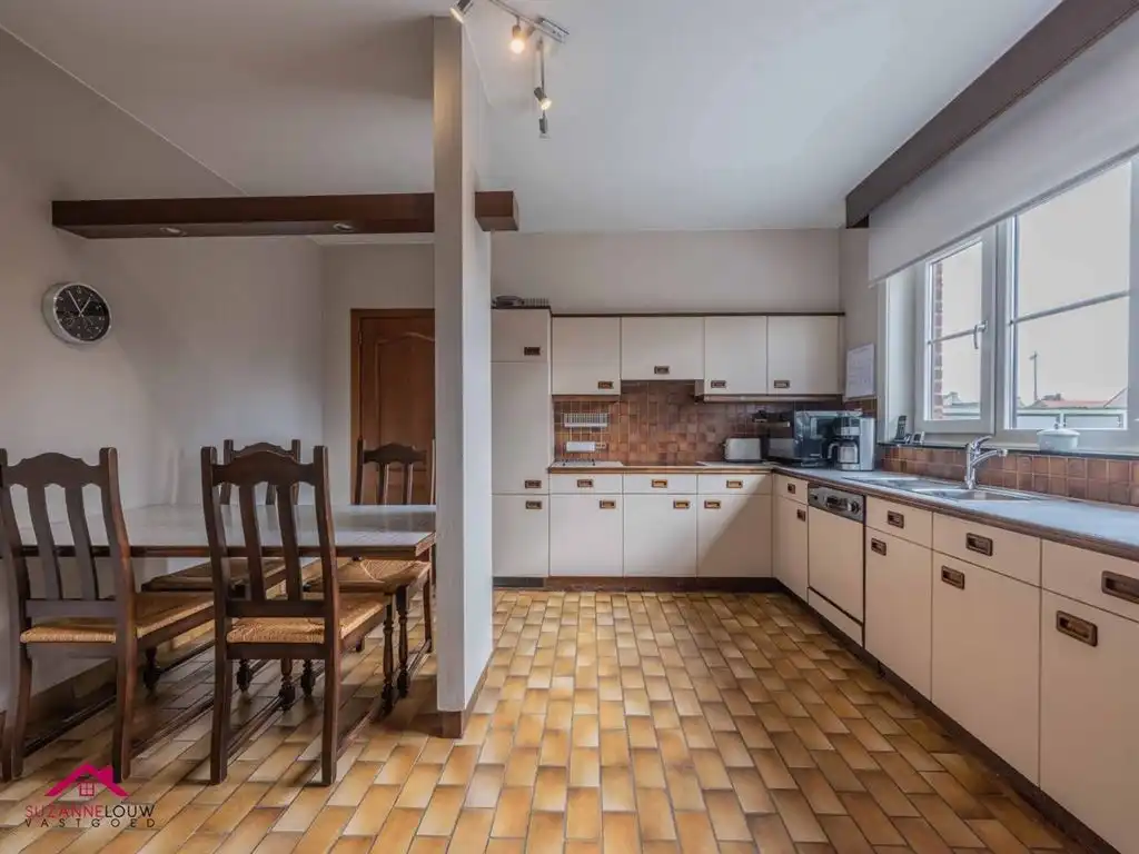 Gezellige vrijstaande woning, volledig onderkelderd foto 27