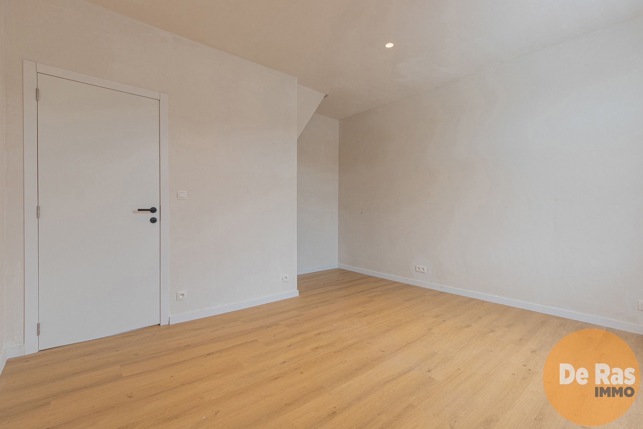AALST - GERENOVEERDE GEZINSWONING MET TUINTJE foto 19