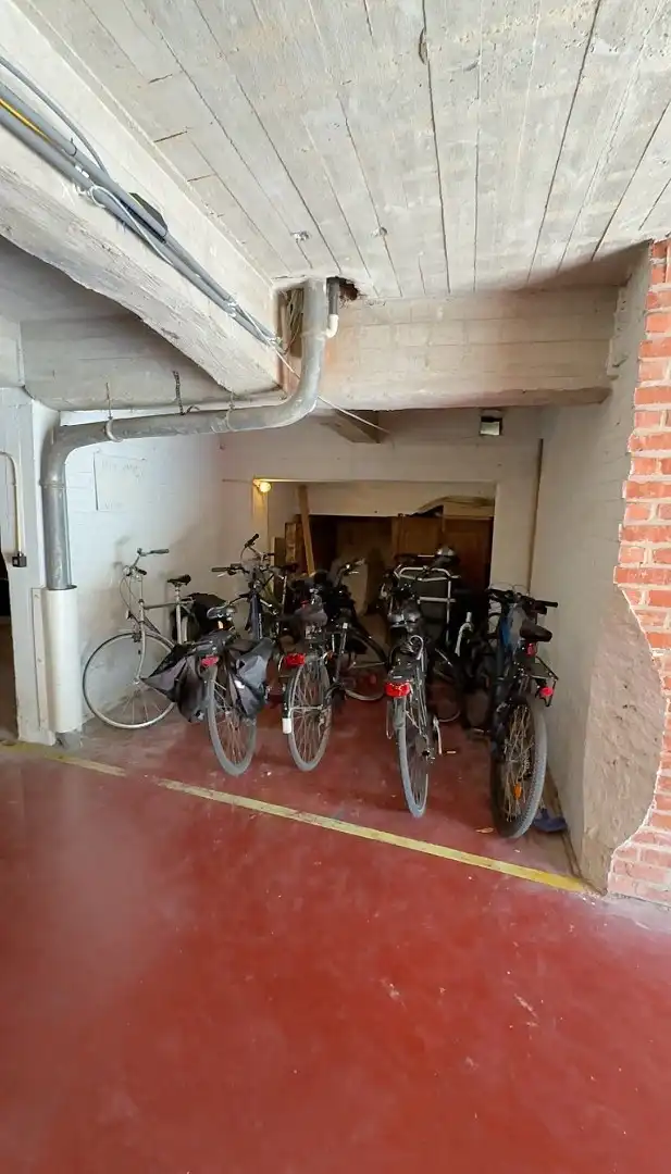 Fringuello 0102 + Parkeerplaats foto 9