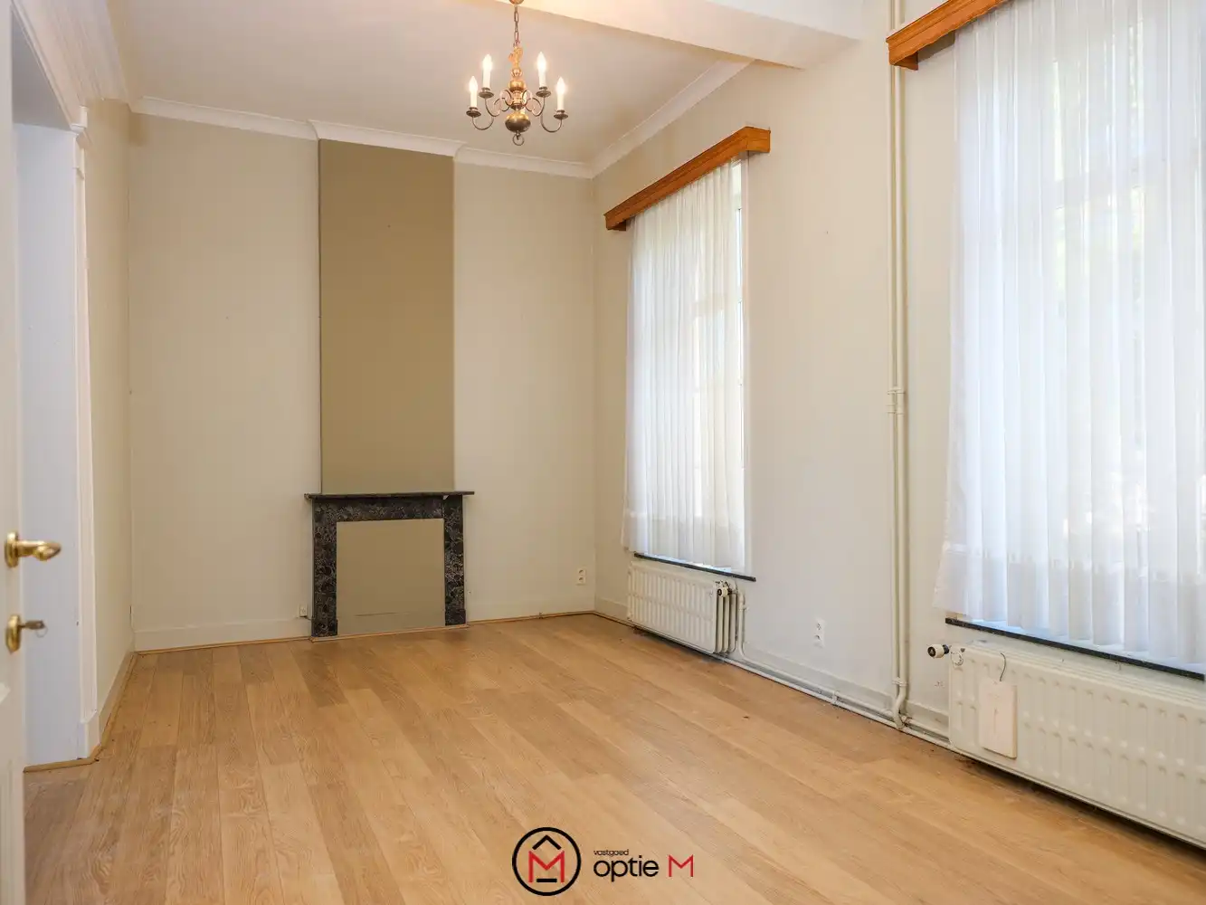 Historische pastorie te koop in het hart van Geetbets foto 14