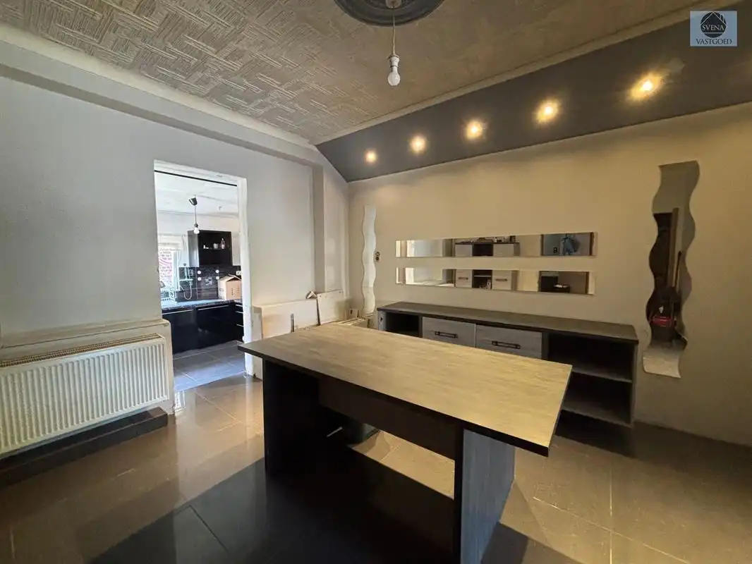 OP TE FRISSEN WONING MET 3 SLAAPKAMERS EN TUIN foto 3
