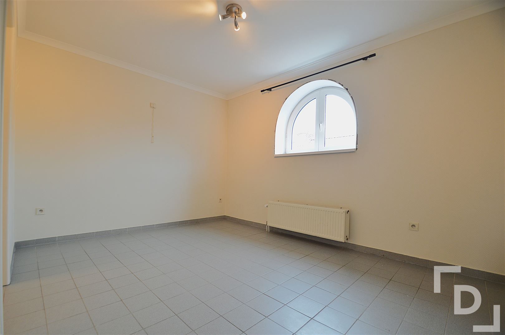 Dak appartement in centrum Ieper foto 6