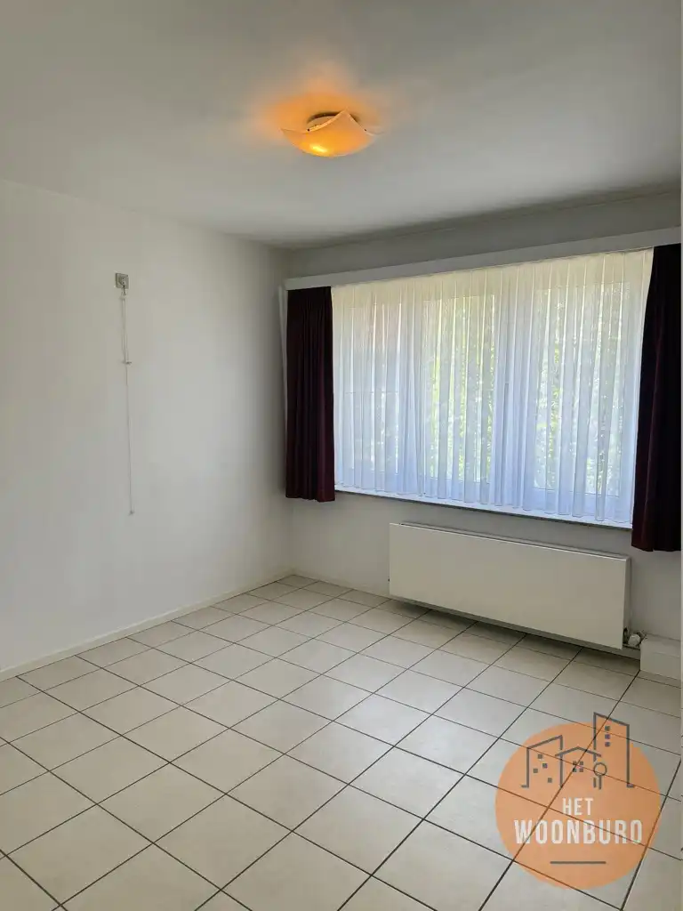 Appartement 2e Verdiep met één slpk, balkon en kelder foto 4