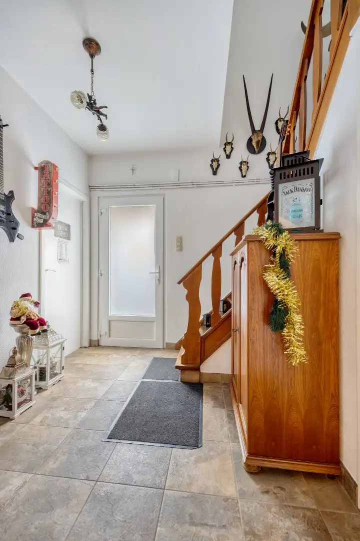 Ruime gezinswoning in rustige centrumligging foto 4