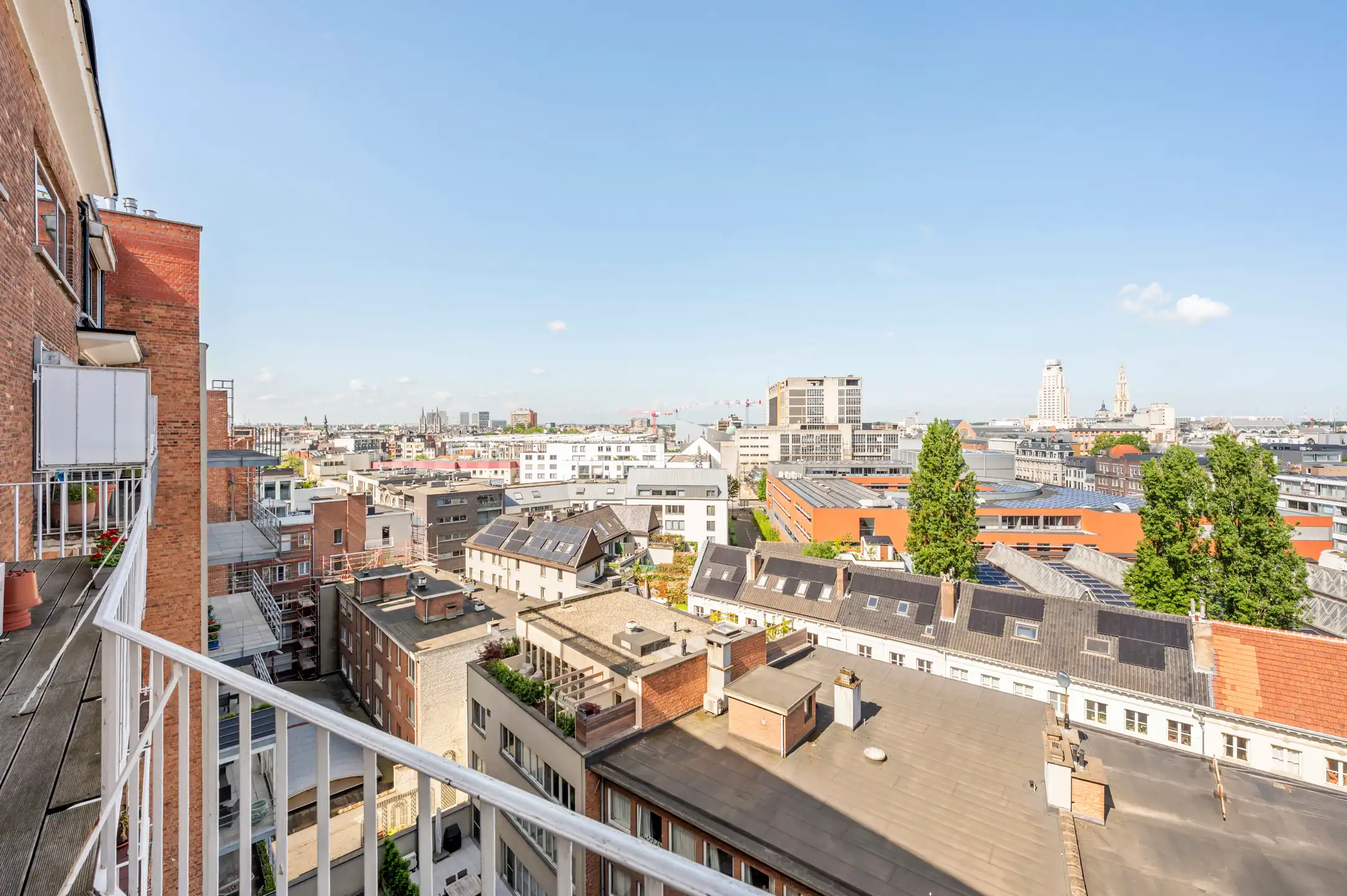 Luxueuze penthouse van 229 m² op toplocatie in Antwerpen foto 26