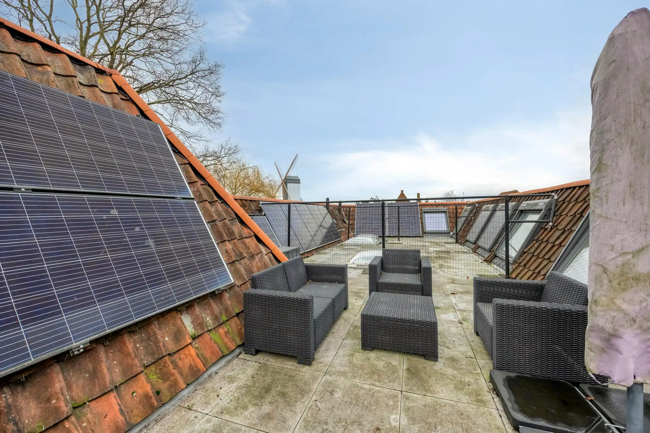 Perfect uitgeruste herenwoning met 3 slaapkamers in Brugge foto 3