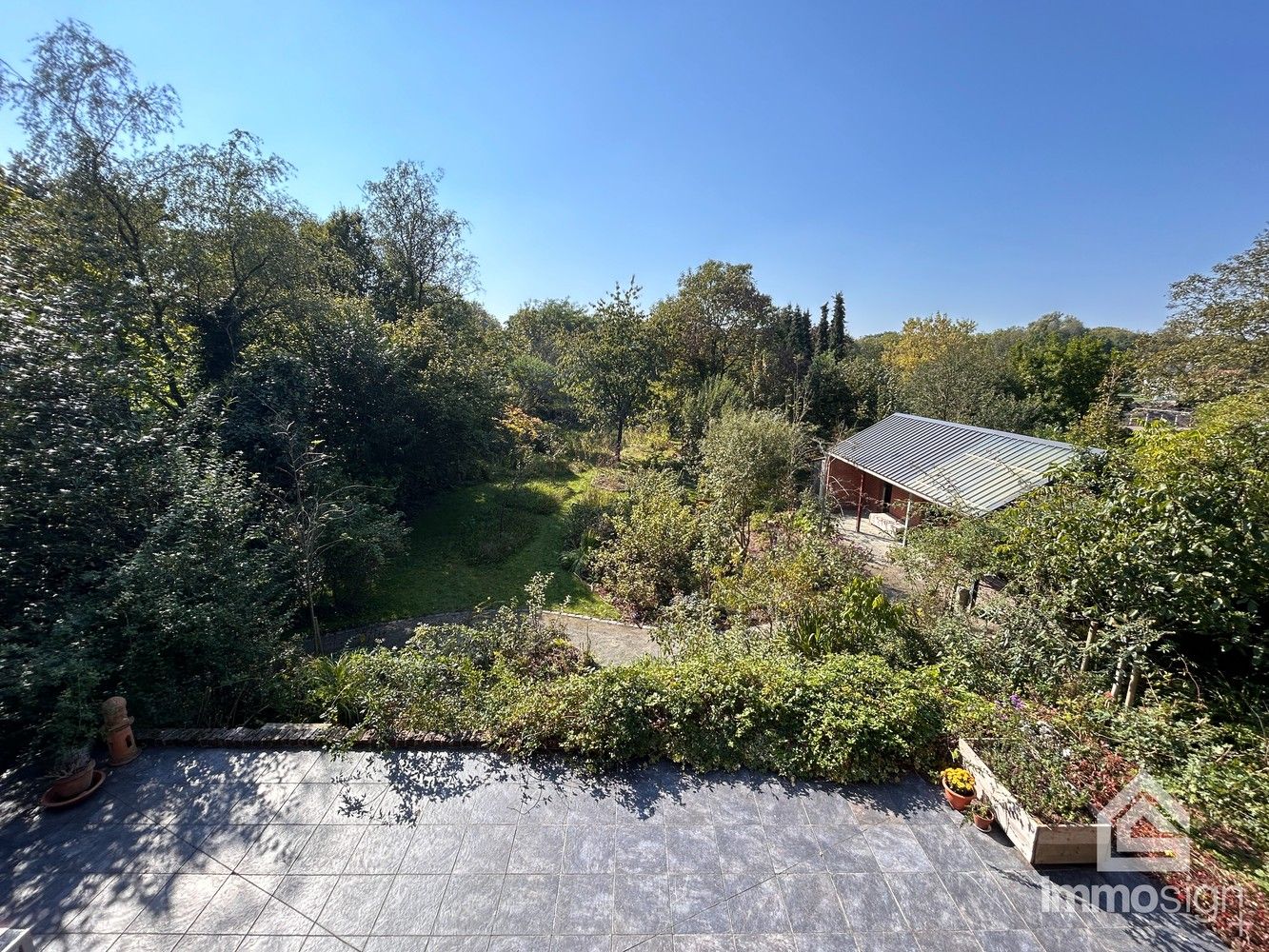 In het groen verscholen, vrijstaand landhuis met prachtige natuurtuin op 2100m² foto 42