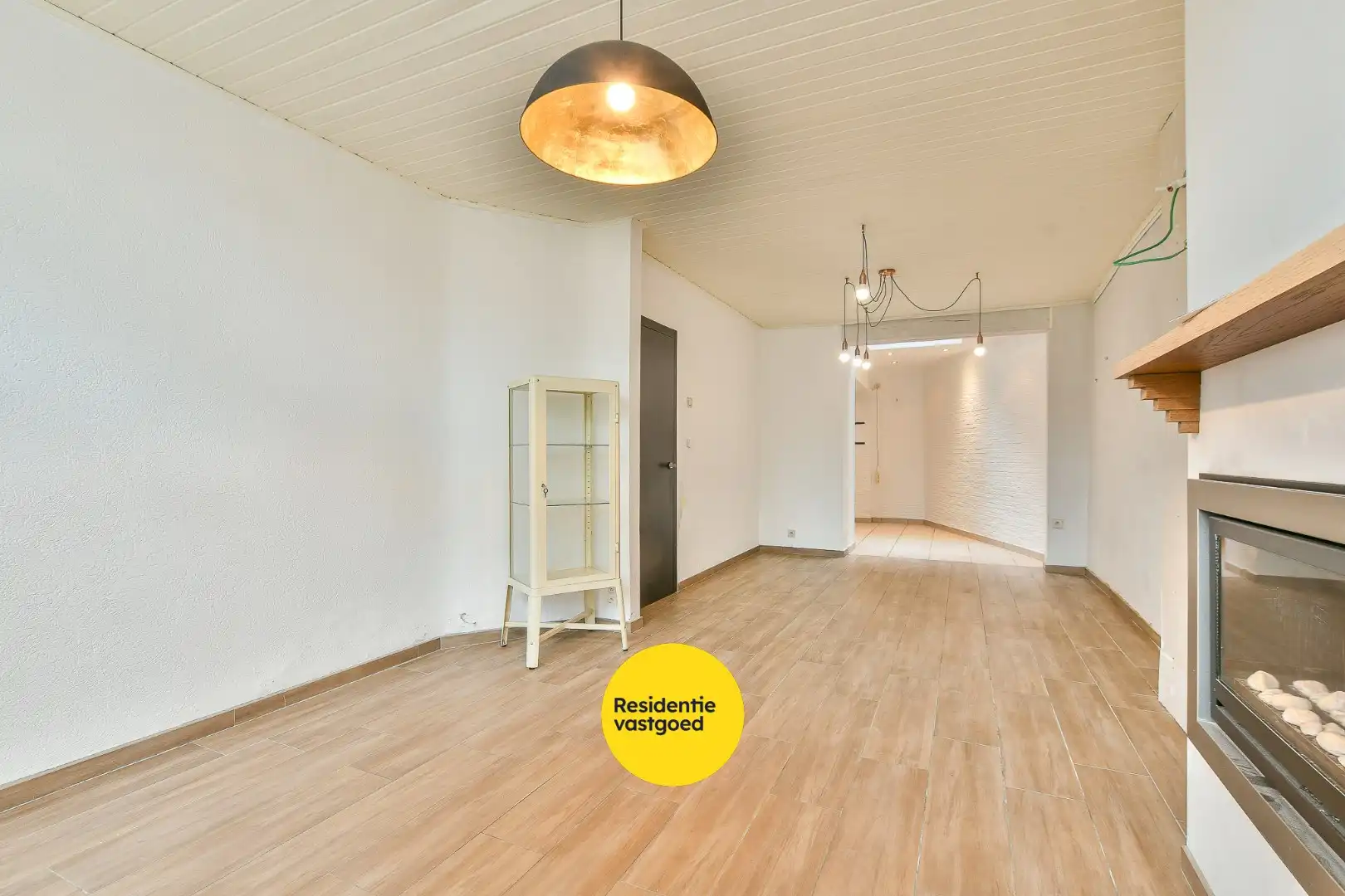 Charmante en verrassend ruime woning met terras in het centrum van Blankenberge! foto 12