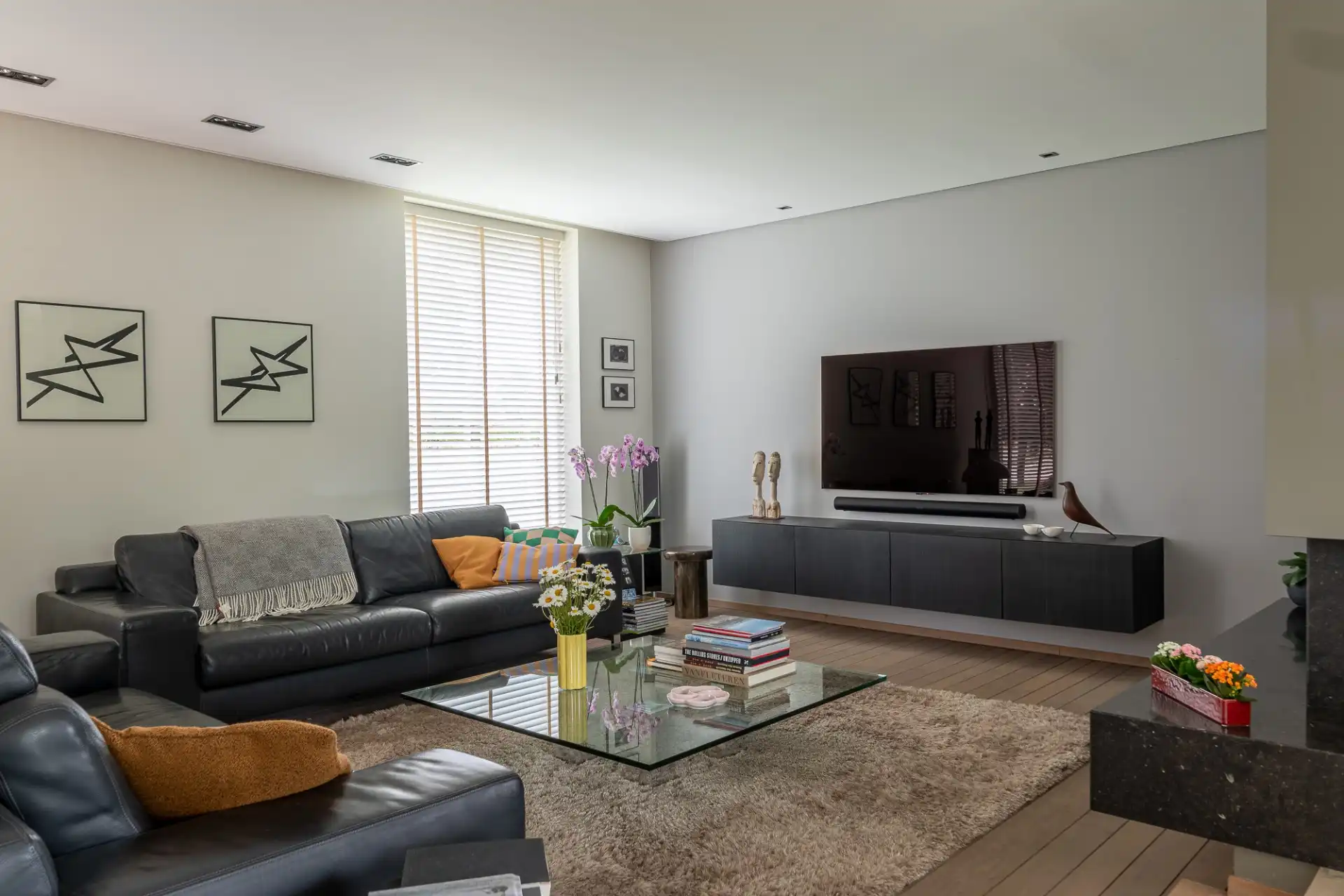 LUXUEUZE GELIJKVLOERSE VILLA foto 4