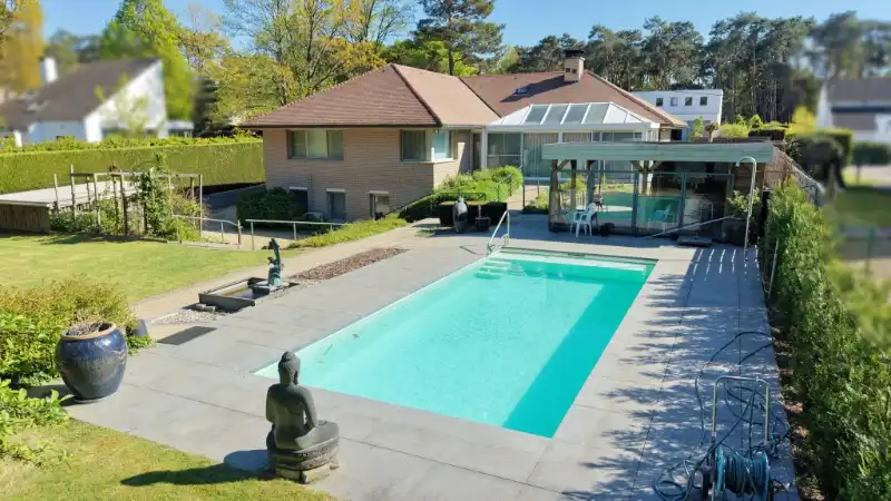 Villa van 349m² op 29a67ca met openluchtzwembad foto 15